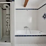 Antico Casale In Pietra Con Piscina Privata فيلة *