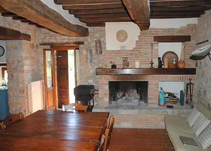 Villa Antico Casale In Pietra Con Piscina Privata Monte Molino